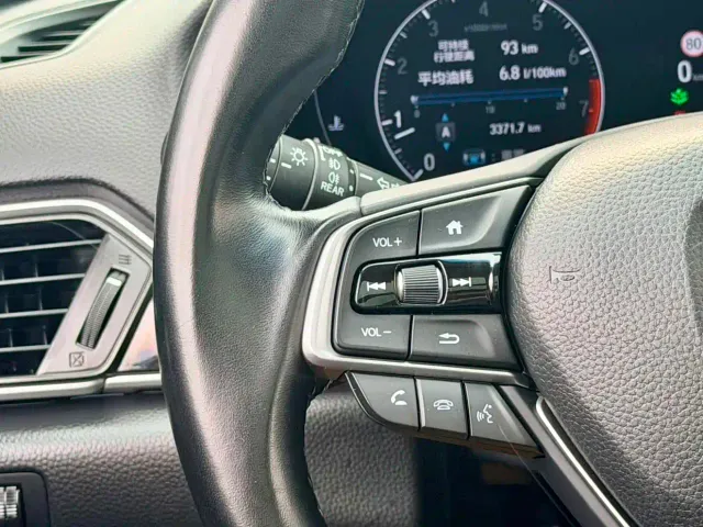 Honda Accord — Фото автомобиля 11