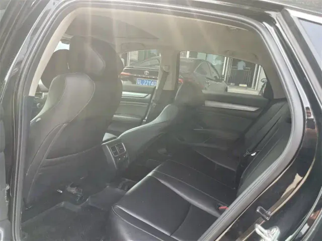 Honda Accord — Фото автомобиля 6