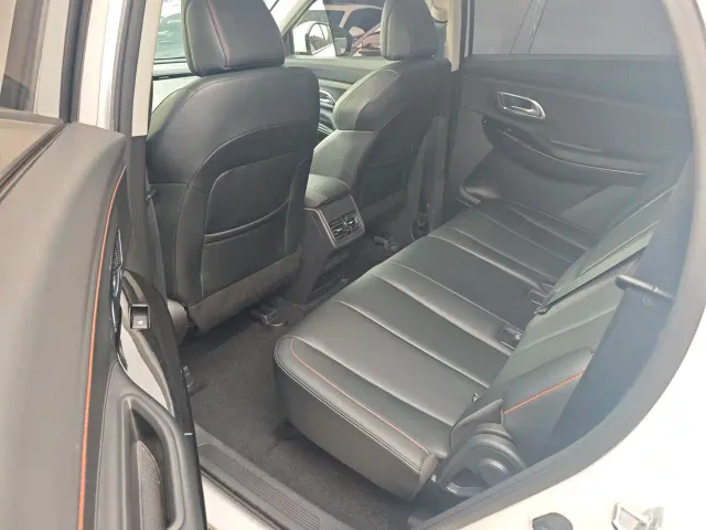 Changan Oshan Changan Oshan X7 PLUS 2022 1.5T Blue Whale Edition Auto Intelligent Premium — Фото автомобиля 5