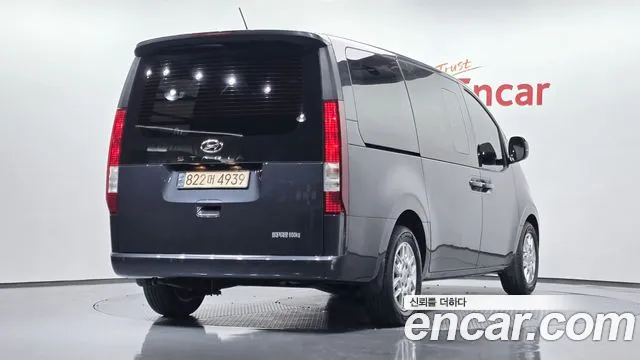 Hyundai Staria Staria Карго 5 мест — Фото автомобиля 2