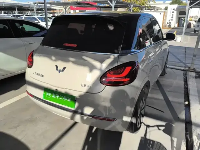 Wuling Bingo — Фото автомобиля 6