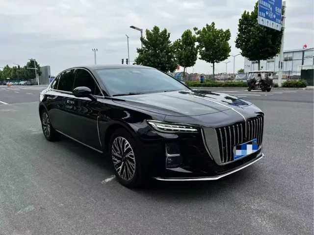 Hongqi H5 — Фото автомобиля 3