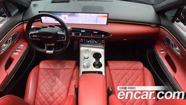Genesis GV70 — Фото автомобиля 10