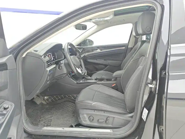 Volkswagen Passat — Фото автомобиля 9