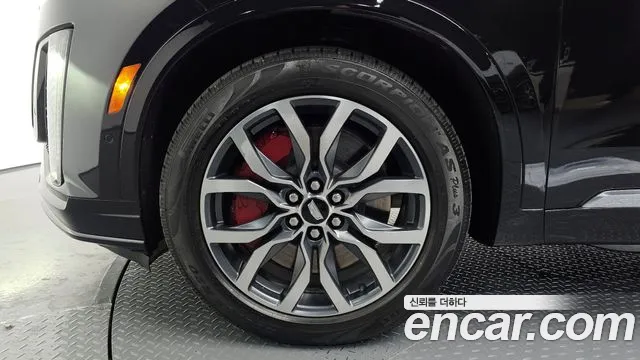 Cadillac XT6 — Фото автомобиля 5