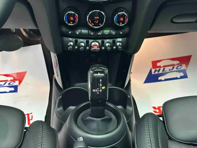 MINI Hatch — Фото автомобиля 11