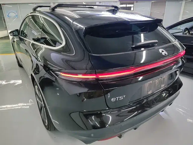 Nio ET5 Touring — Фото автомобиля 4
