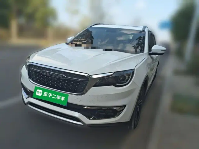 Фотография автомобиля — Jetour X70