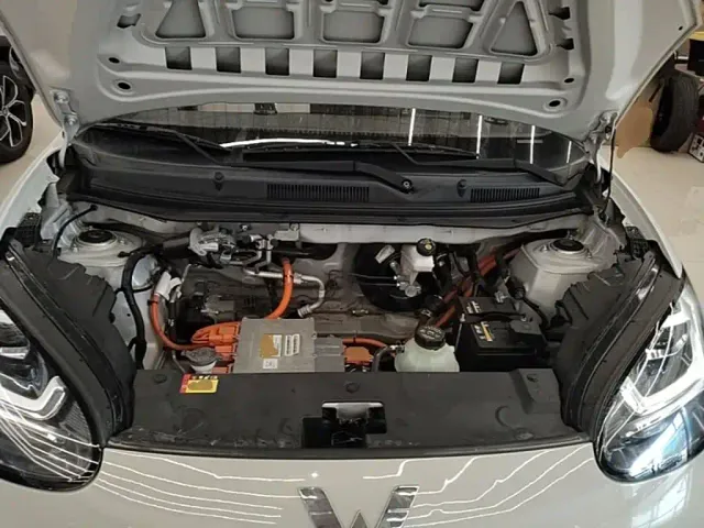 Wuling Bingo — Фото автомобиля 19