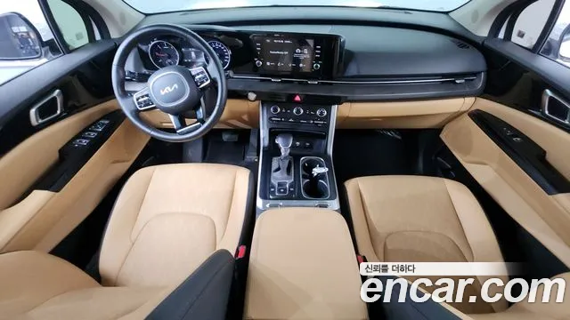 Kia Canival Carnival 4 поколение Дизель 9 мест Prestige — Фото автомобиля 7