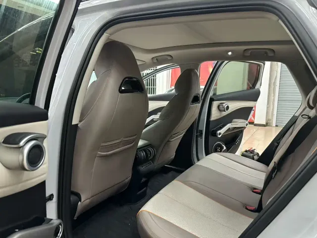 BYD Yuan PLUS — Фото автомобиля 9