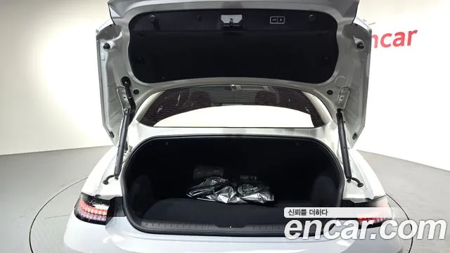 Hyundai Ioniq 6 — Фото автомобиля 26