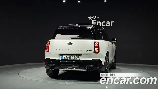 Mini Countryman — Фото автомобиля 4