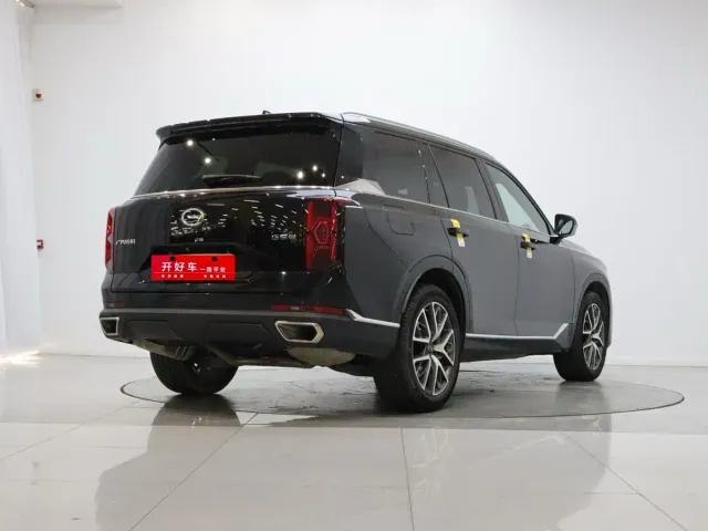 GAC Trumpchi GS8 — Фото автомобиля 4