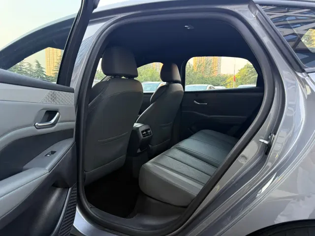 BYD Qin PLUS — Фото автомобиля 6