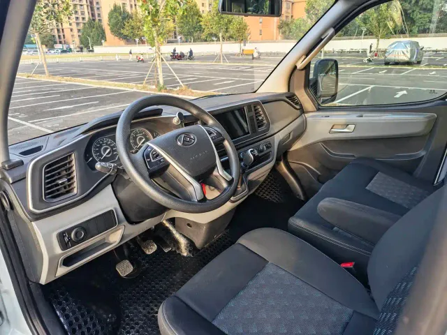 Maxus Xintu V80 — Фото автомобиля 6