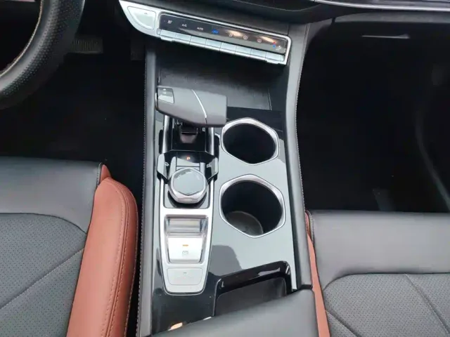 Changan Eado — Фото автомобиля 16