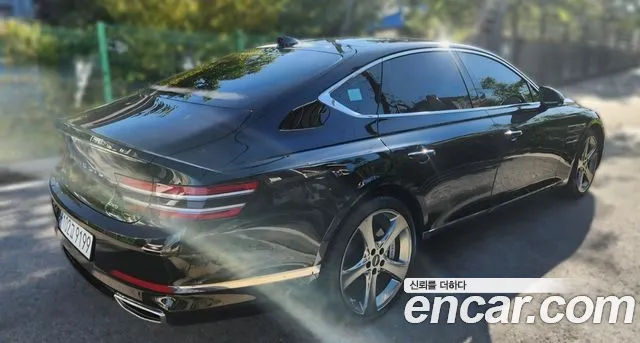 Genesis G80 RG3 — Фото автомобиля 2