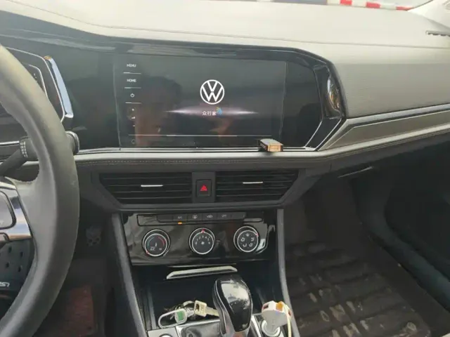 Volkswagen Sagitar — Фото автомобиля 13