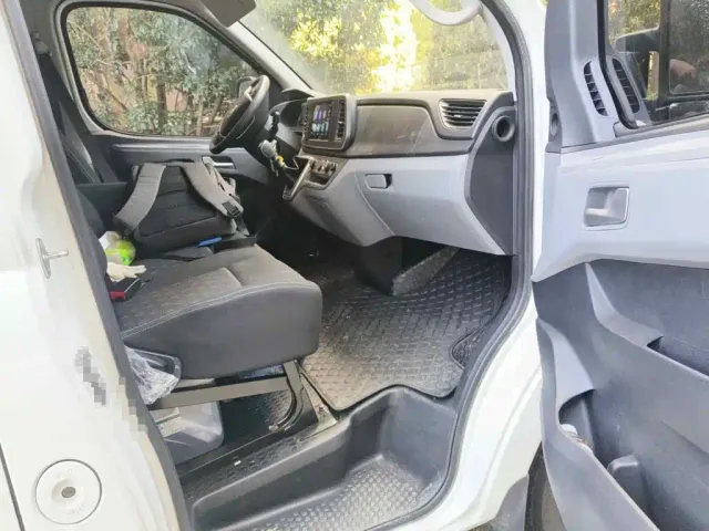 Maxus Xintu V80 — Фото автомобиля 10