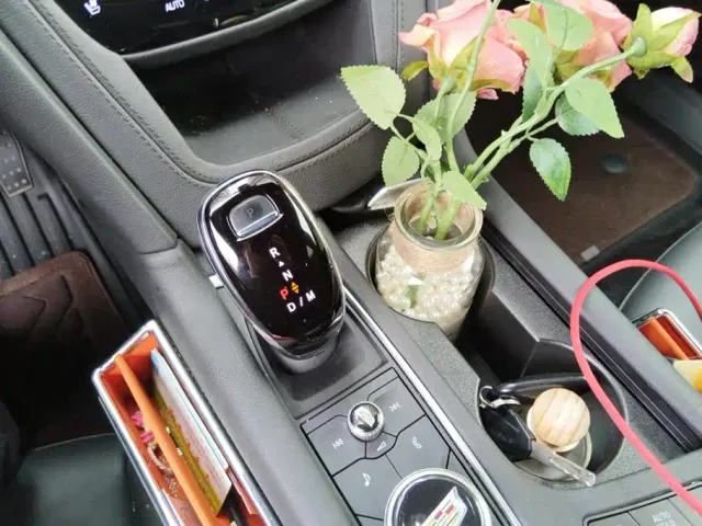 Cadillac XT6 — Фото автомобиля 16