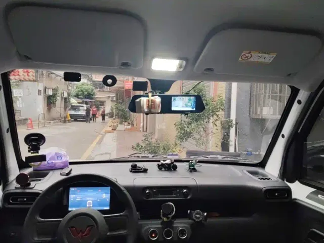 Wuling Zhiguang NEV — Фото автомобиля 14