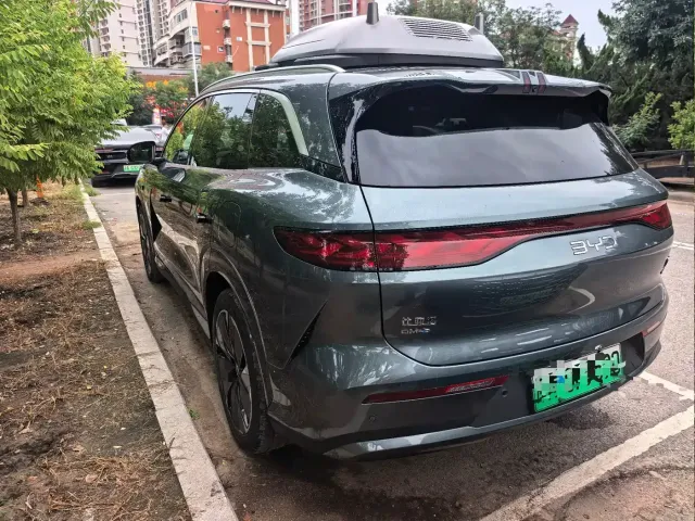 BYD Tang L — Фото автомобиля 4