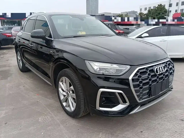 Audi Q5L — Фото автомобиля 3