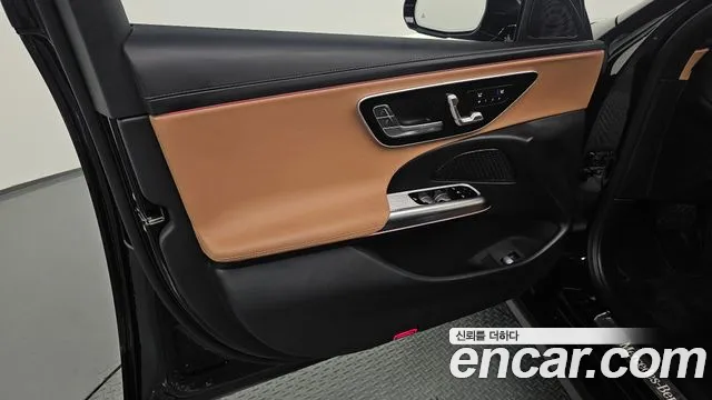 Mercedes-Benz E-Class W214 — Фото автомобиля 13
