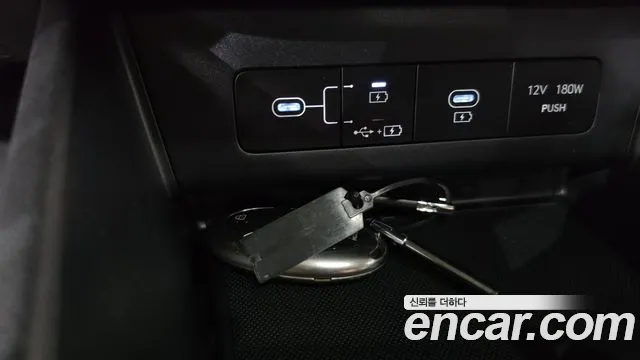 Hyundai Sonata — Фото автомобиля 30