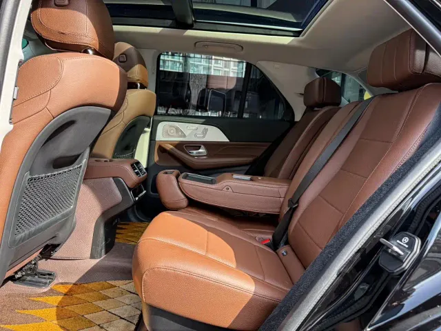 Mercedes-Benz GLE-Class — Фото автомобиля 9