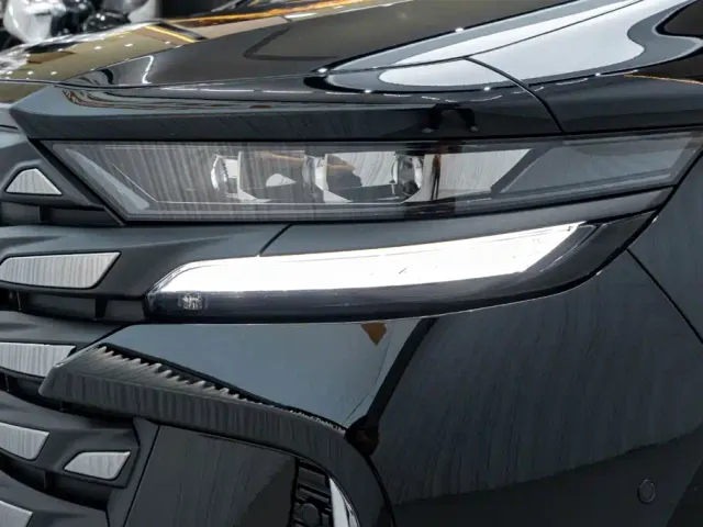 Toyota Vellfire — Фото автомобиля 8