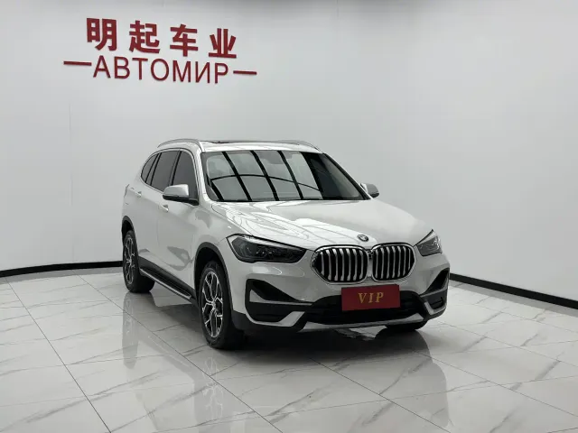 BMW X1 — Фото автомобиля 3