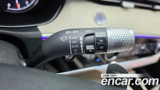 Genesis GV70 — Фото автомобиля 28