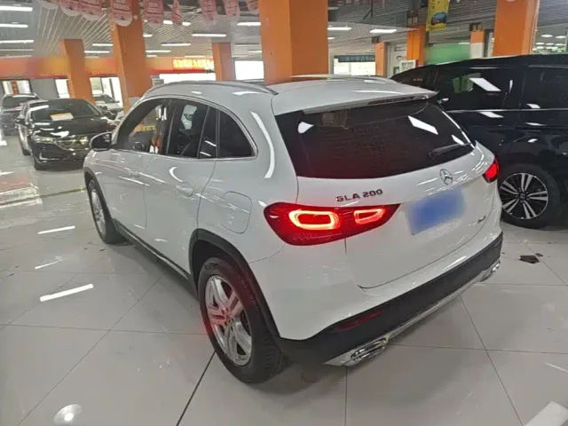 Mercedes-Benz GLA-Class — Фото автомобиля 4