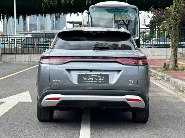 BYD Song L DM-i — Фото автомобиля 13