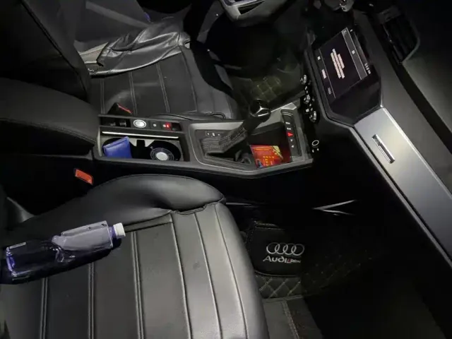 Audi Q3 — Фото автомобиля 5