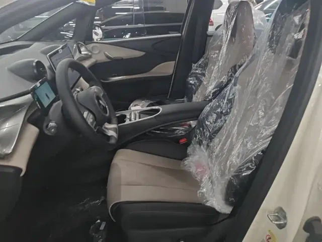 BYD Dolphin — Фото автомобиля 14