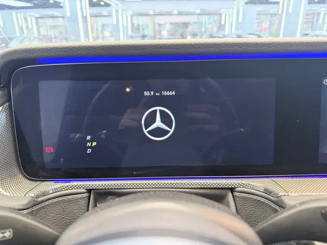 Mercedes-Benz G-Class — Фото автомобиля 4