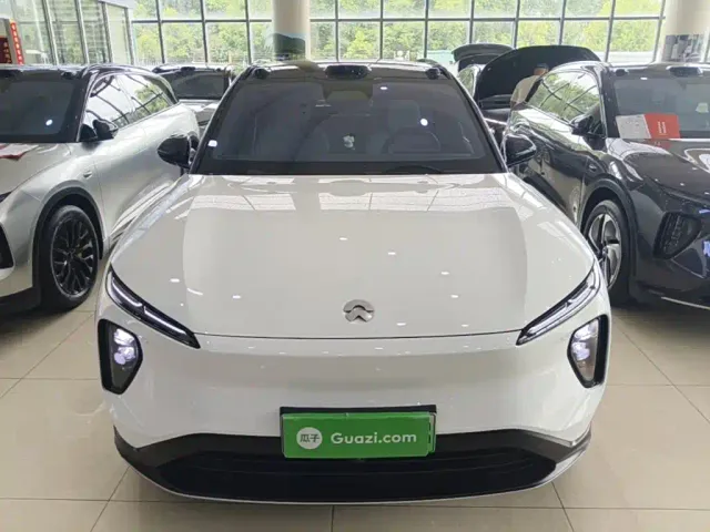 Nio ES6 — Фото автомобиля 2
