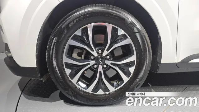 Kia Canival Carnival 4 поколение Бензин 9 мест Noblesse — Фото автомобиля 5