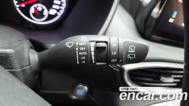 Hyundai Santafe — Фото автомобиля 15