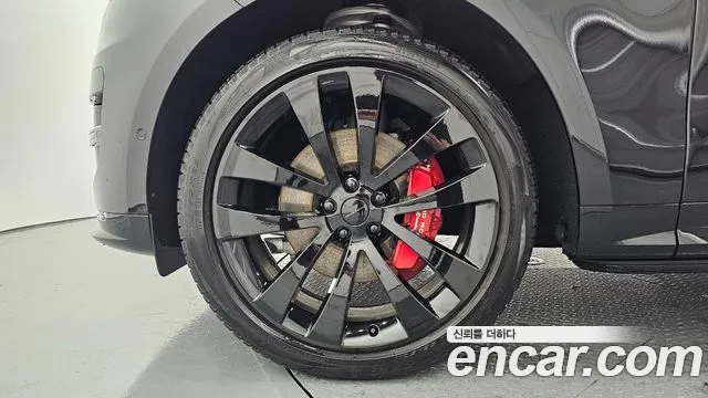 Land Rover Range Rover Sport — Фото автомобиля 8