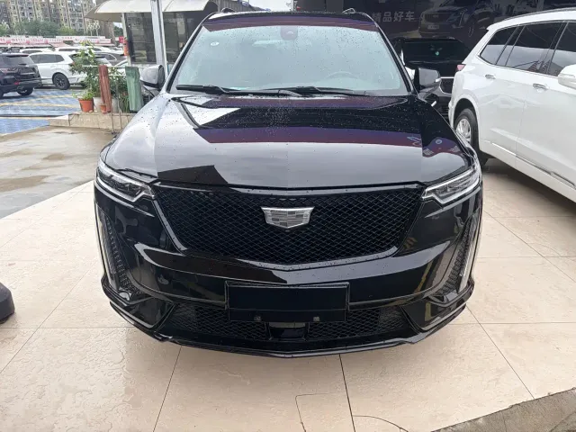 Cadillac XT6 — Фото автомобиля 2