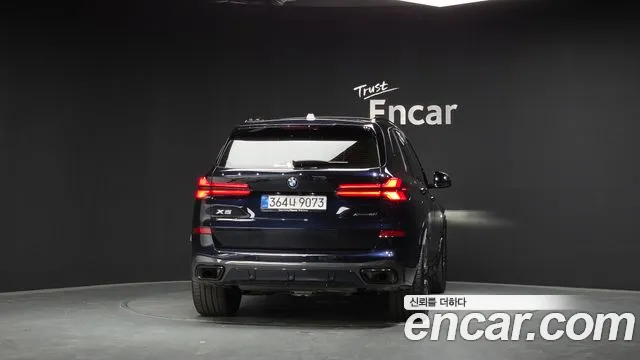BMW X5 xDrive 40i M Sport — Фото автомобиля 3