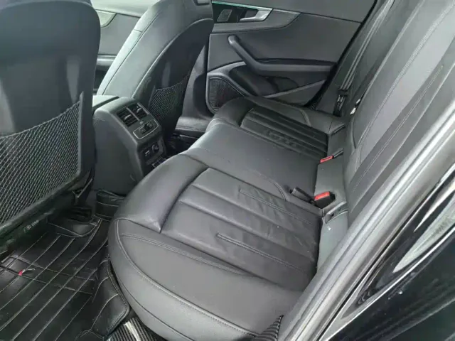 Audi A4 — Фото автомобиля 8