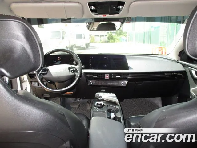 Kia EV6 — Фото автомобиля 14
