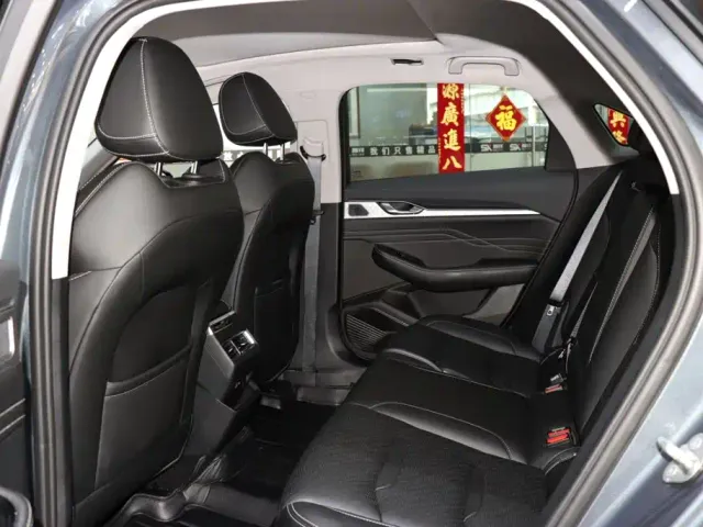 Geely Xingrui — Фото автомобиля 11