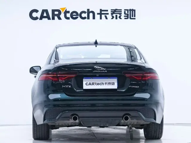 Jaguar XEL — Фото автомобиля 5