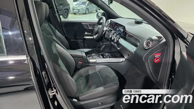 Mercedes-Benz GLB-Class X247 — Фото автомобиля 17